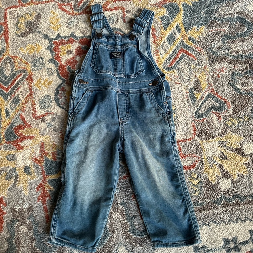 Oshkosh B’Gosh Boy Toddler 2T Blue Denim Overalls